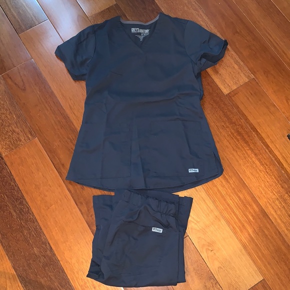 Grey's Anatomy Tops Greys Anatomy Scrub Set Poshmark